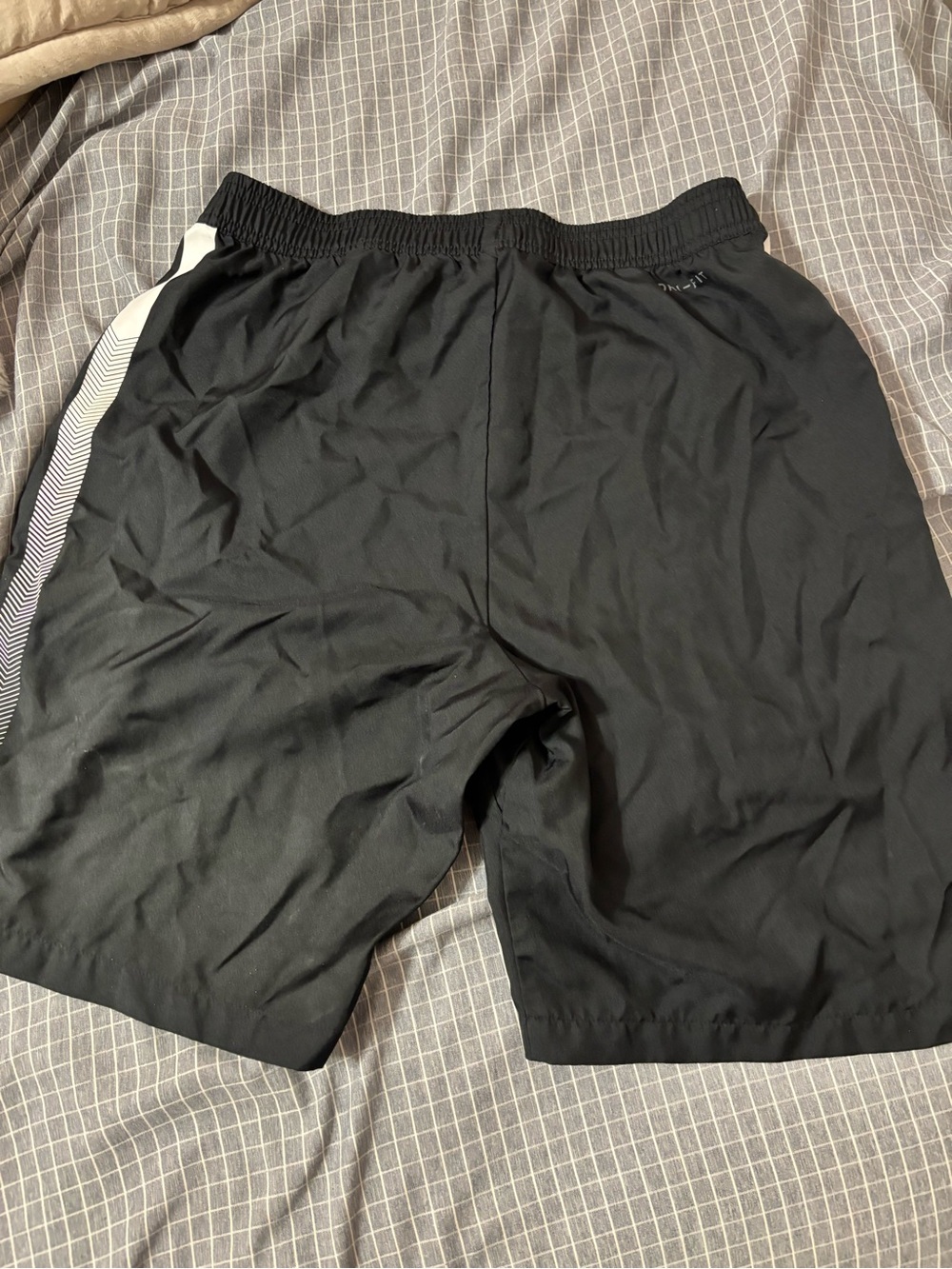 Nike Men’s Black Athletic Shorts with White Swoosh - Picture 2 of 3